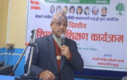 सरकार सुशासनको मार्गचित्रसहित राष्ट्रिय कार्ययोजनाको तयारीमा छ: कार्यवाहक प्रधानमन्त्री खड्का